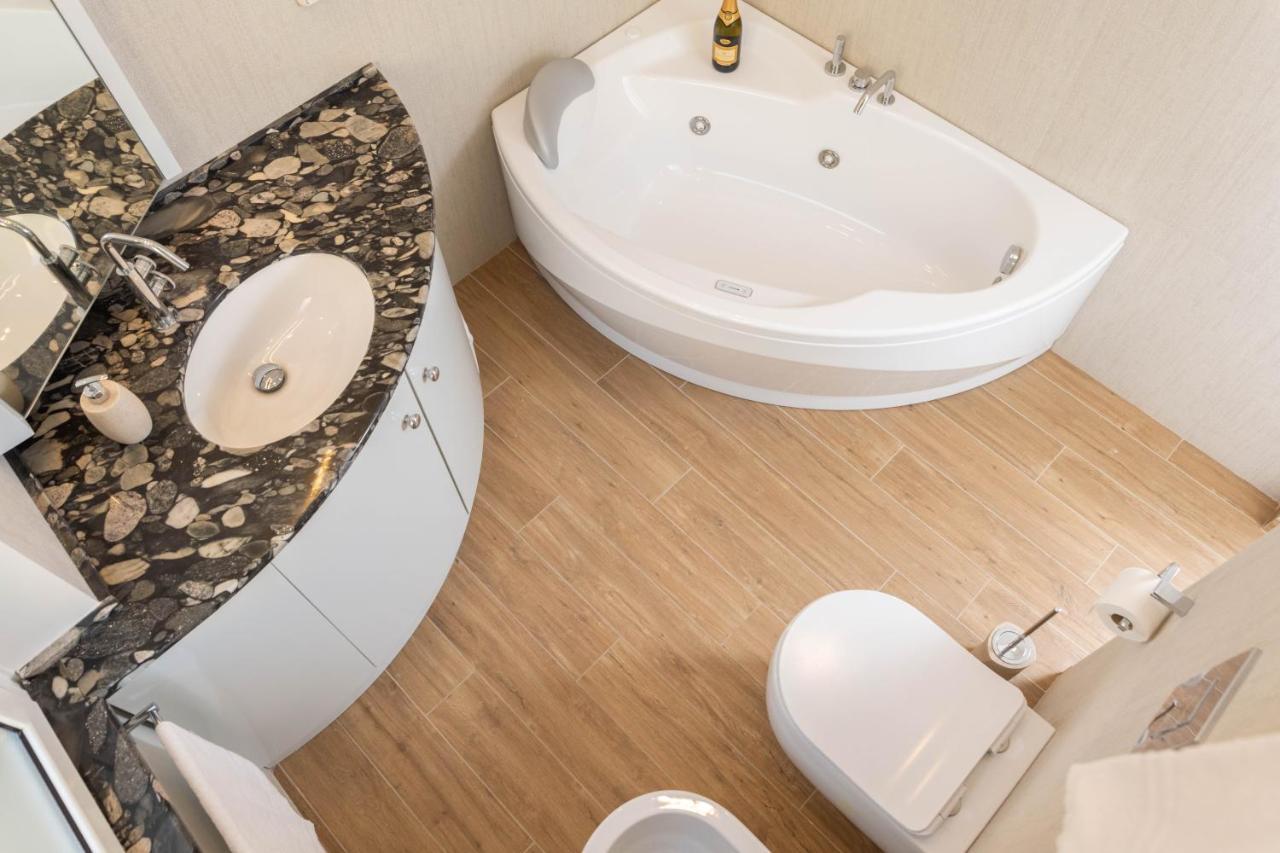 Colosseo Brightful Apartment With Rooftop 罗马 外观 照片